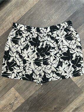 EUC Michael Kors Tropical Hawaiian Resort Linen Blend Shorts